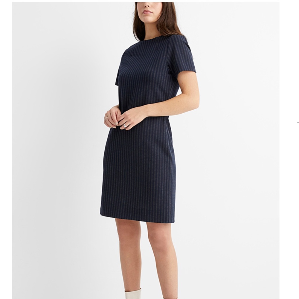 Blue striped stretch knit short sleeve dress NWT